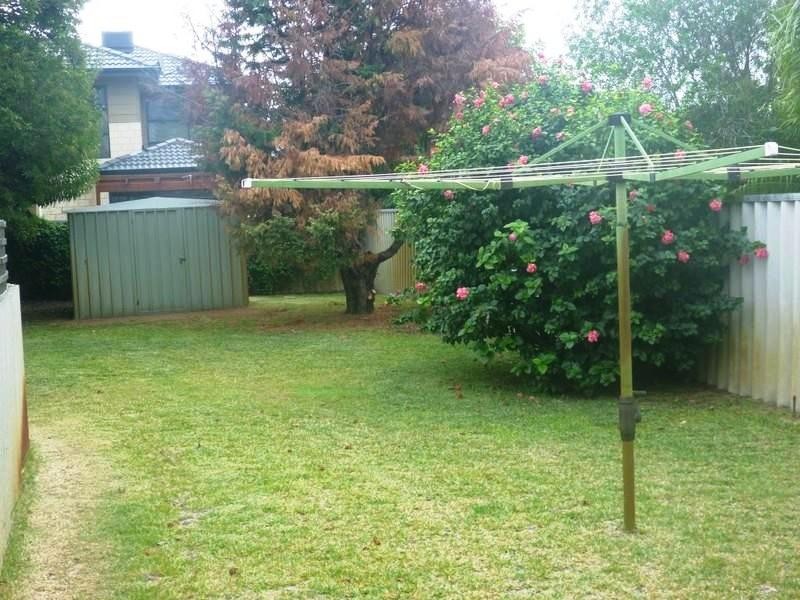 9a Butson Place, Redcliffe WA 6104