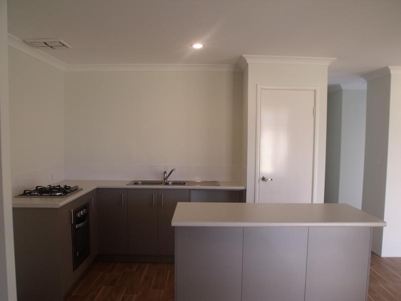 35 Broadford Avenue, Butler WA 6036