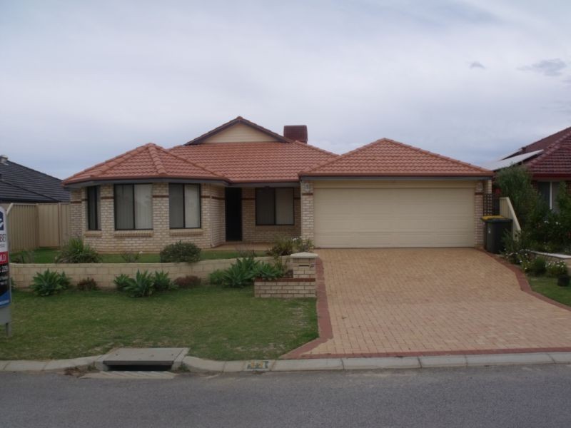 11 Barmouth Loop, Butler WA 6036