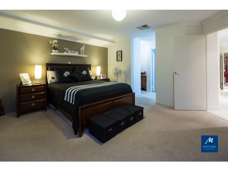 25 Fairbourne Approach, Butler WA 6036