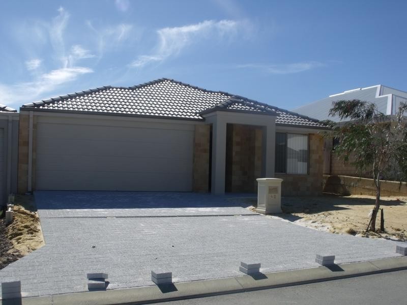 43 Oakbank Crescent, Butler WA 6036