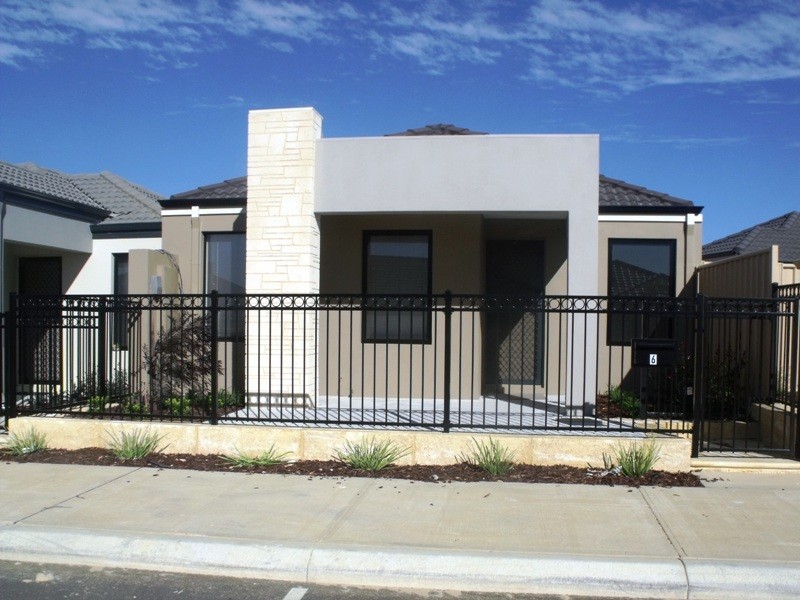 6 Haverhill Road, Butler WA 6036