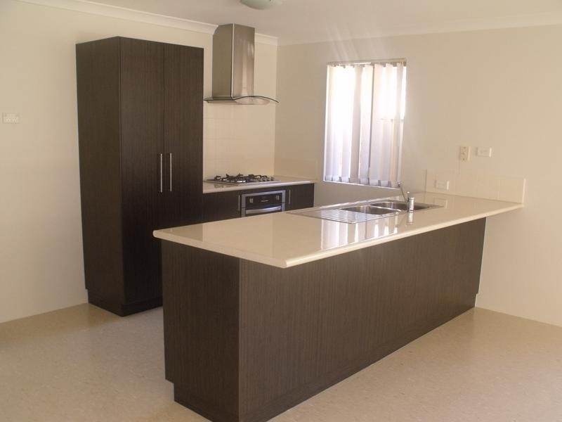 43 Oakbank Crescent, Butler WA 6036