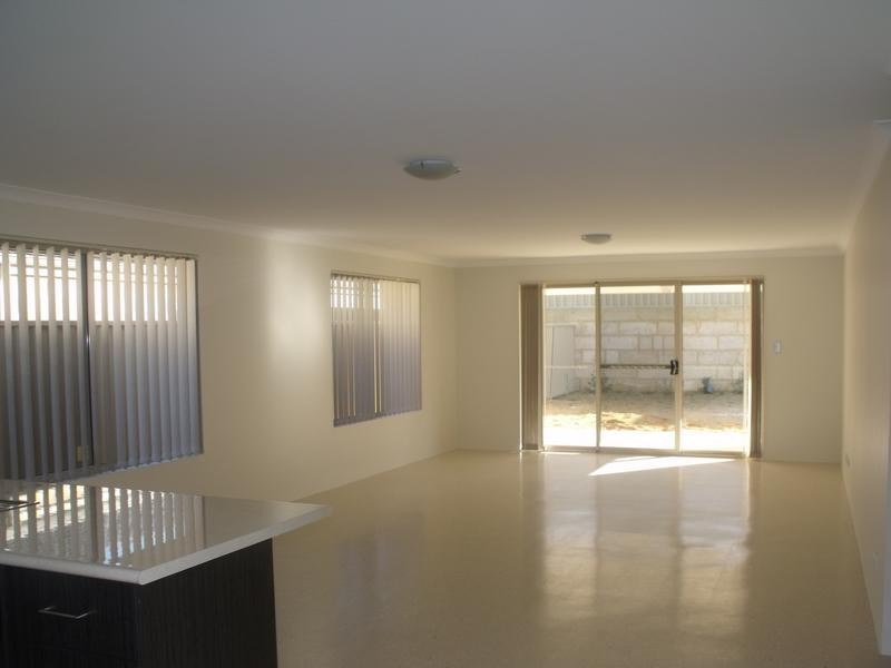 43 Oakbank Crescent, Butler WA 6036