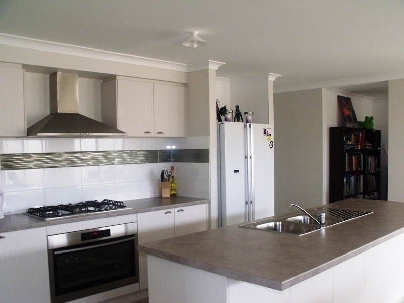 5 Bowline Ave, Alkimos WA 6038