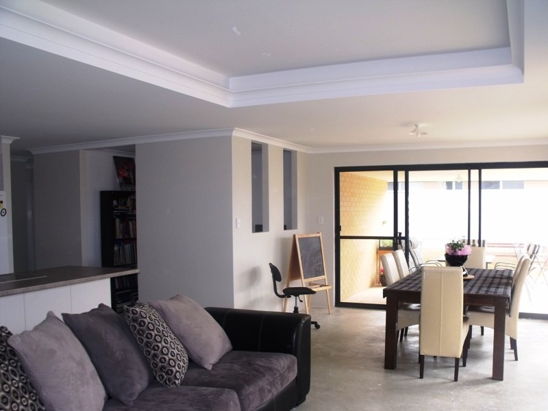 5 Bowline Ave, Alkimos WA 6038