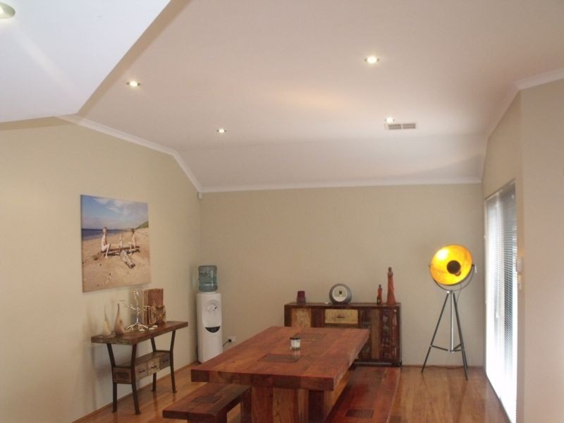 15 Masthead Close, Jindalee WA 6036