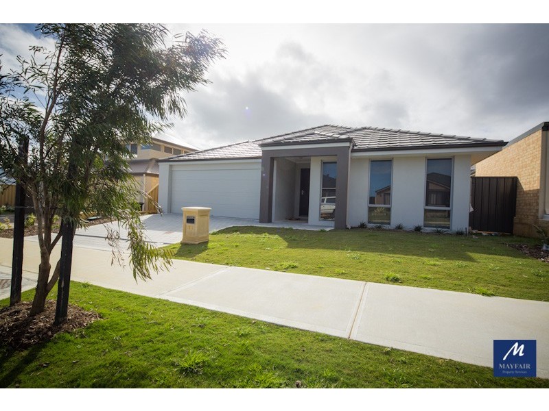 18 Oakbank Crescent, Butler WA 6036