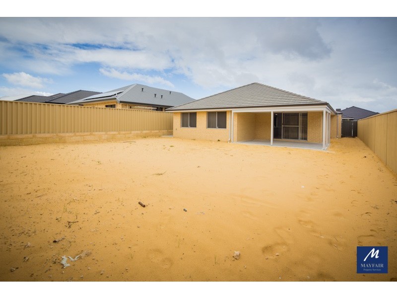 18 Oakbank Crescent, Butler WA 6036
