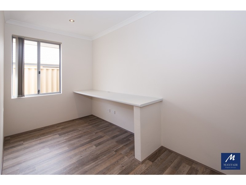 64 Billericay Circuit, Butler WA 6036