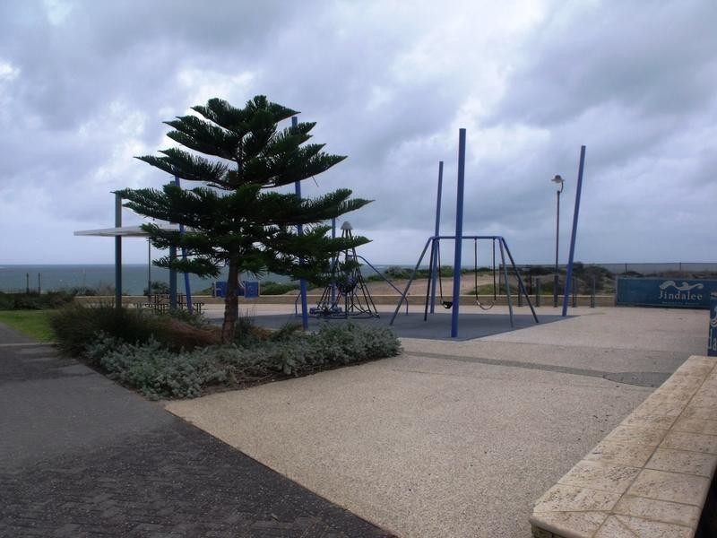 25 Barquentine Ave, Jindalee WA 6036