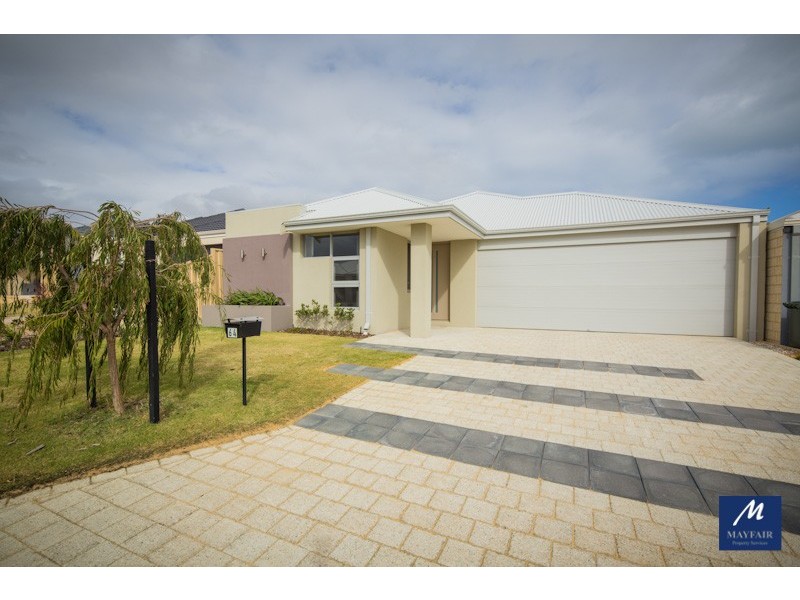 64 Billericay Circuit, Butler WA 6036