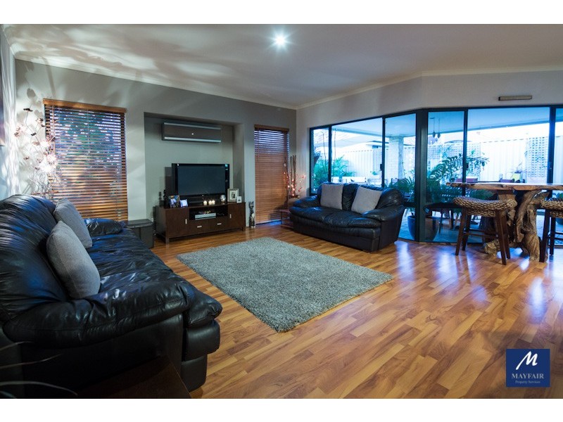 4 Builth Way, Butler WA 6036