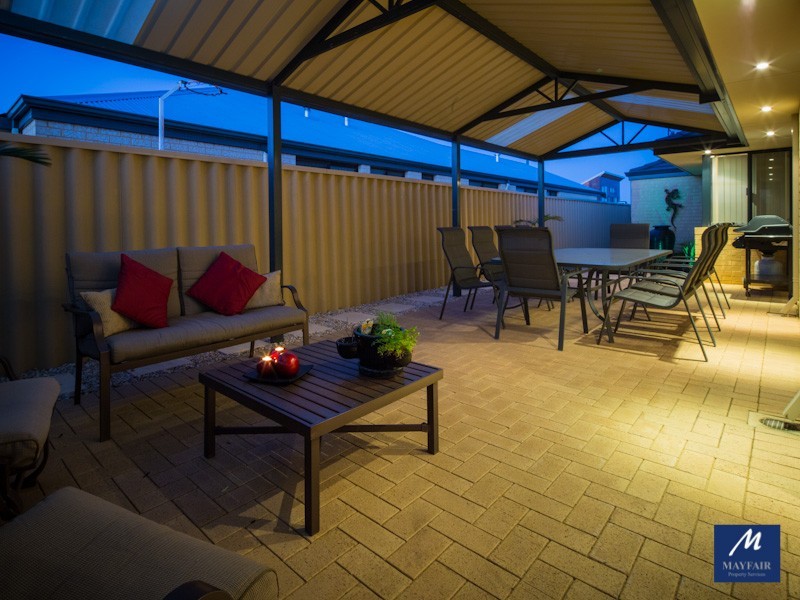 15 Talybont Bend, Butler WA 6036