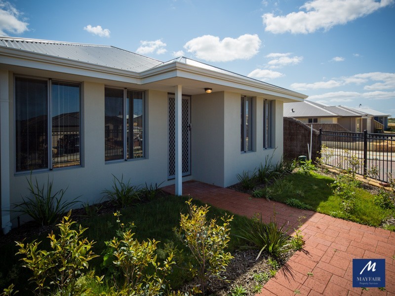 13A Romsey Glade, Butler WA 6036