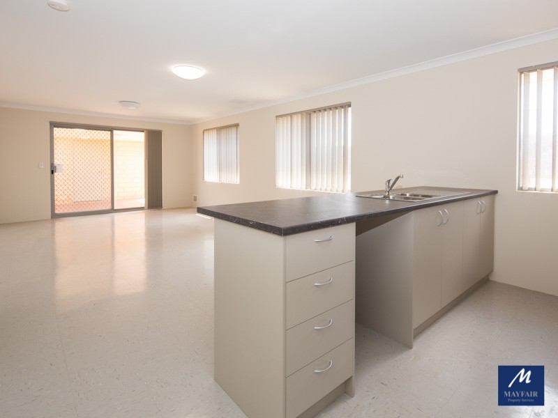 13A Romsey Glade, Butler WA 6036
