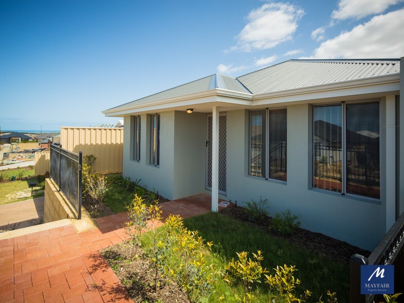 13B Romsey Glade, Butler WA 6036
