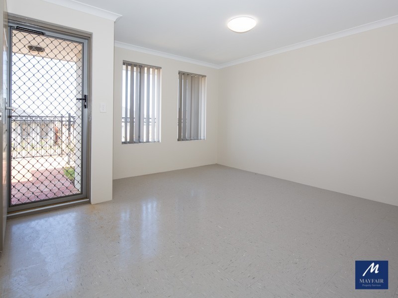 13B Romsey Glade, Butler WA 6036
