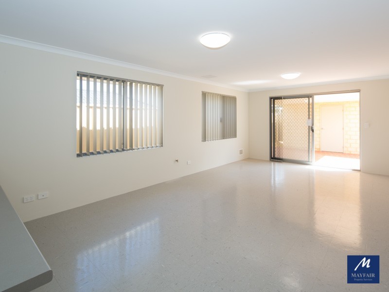 13B Romsey Glade, Butler WA 6036