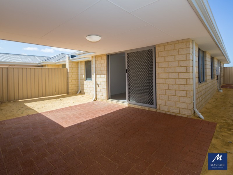 13B Romsey Glade, Butler WA 6036