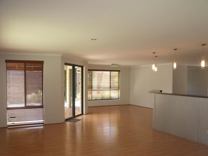 233 Santa Barbara Parade, Jindalee WA 6036