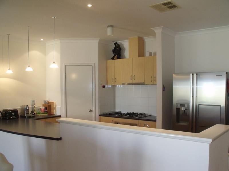 20 Brigantine Drive, Jindalee WA 6036