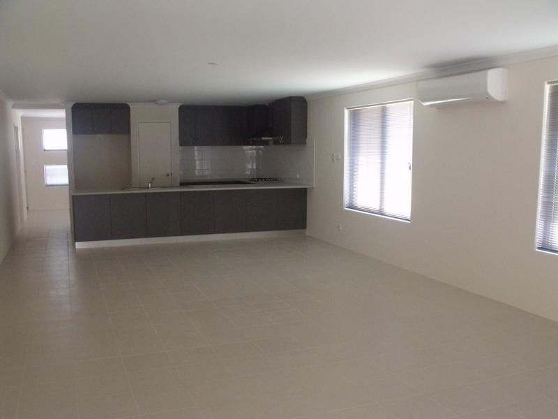 37 Rathkeale Blvd, Ridgewood WA 6030