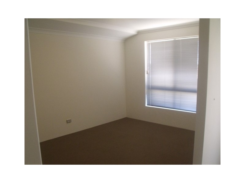 28 Malvern Road, Butler WA 6036