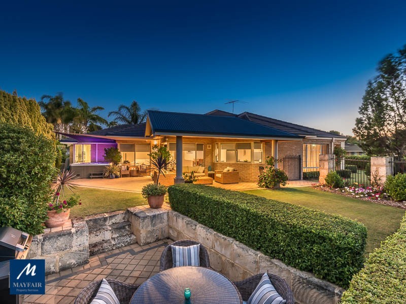 32 Royal Melbourne Avenue, Connolly WA 6027