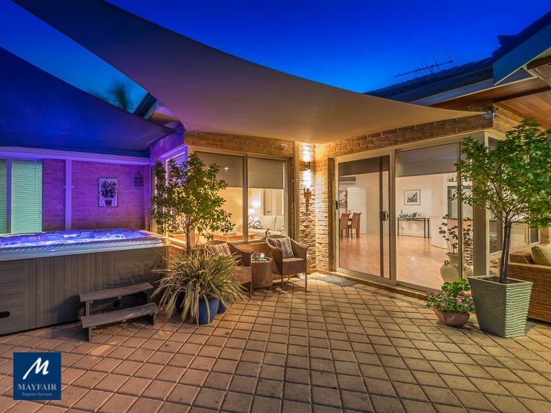 32 Royal Melbourne Avenue, Connolly WA 6027