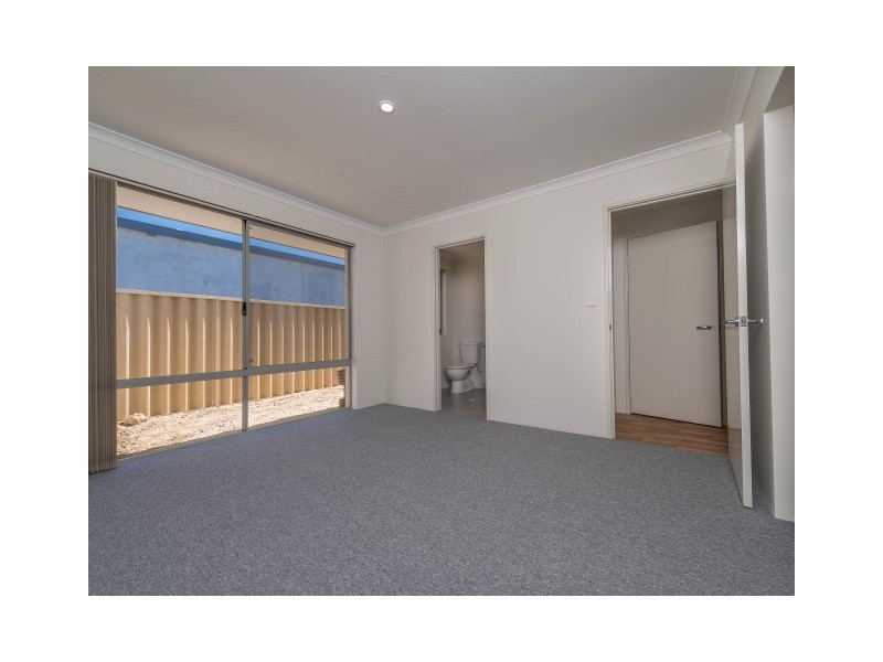 9 Windemere Chase, Butler WA 6036