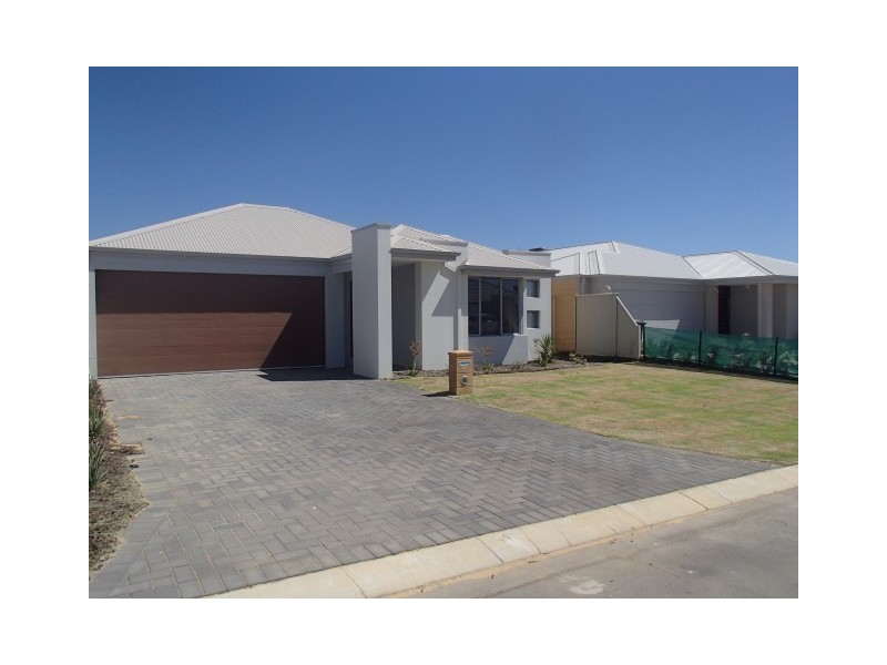 10 BOWLINE AVENUE, Alkimos WA 6038