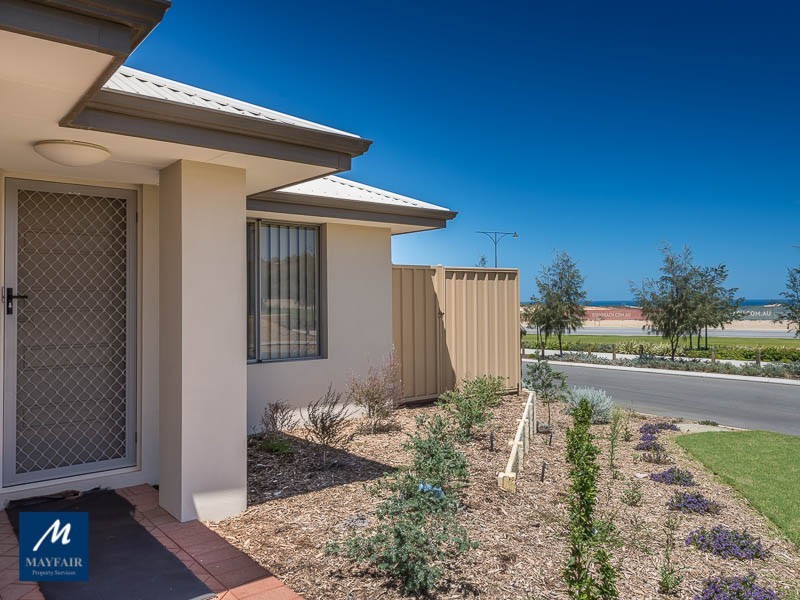 25A Oakbank Crescent, Butler WA 6036