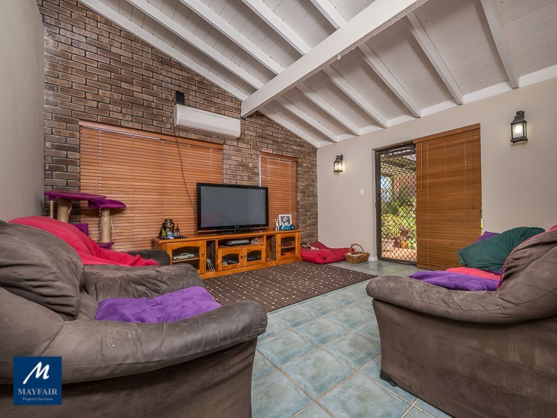 45 Yallambee Crescent, Wanneroo WA 6065