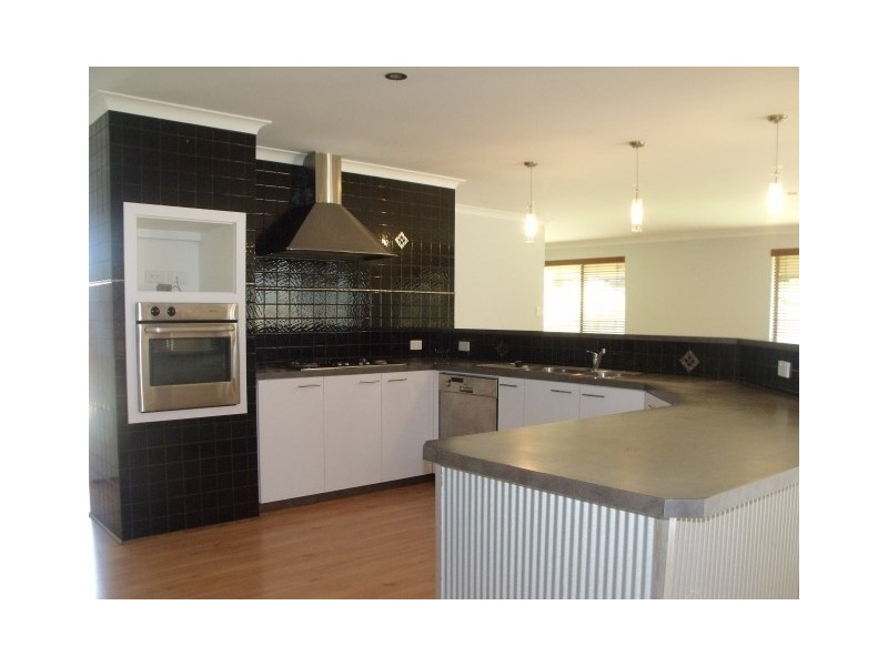 233 Santa Barbara, Quinns Rocks WA 6030