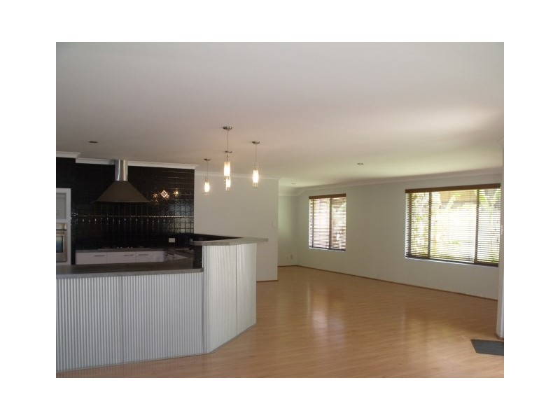 233 Santa Barbara, Quinns Rocks WA 6030