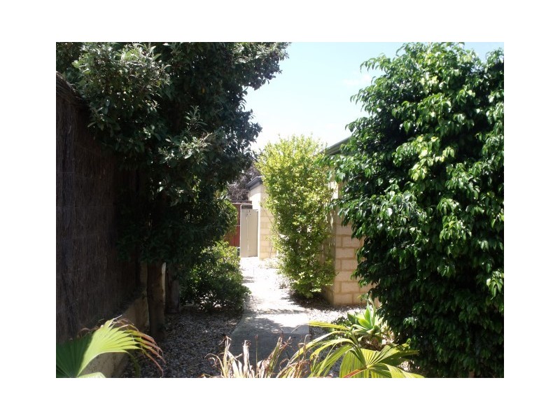 233 Santa Barbara, Quinns Rocks WA 6030