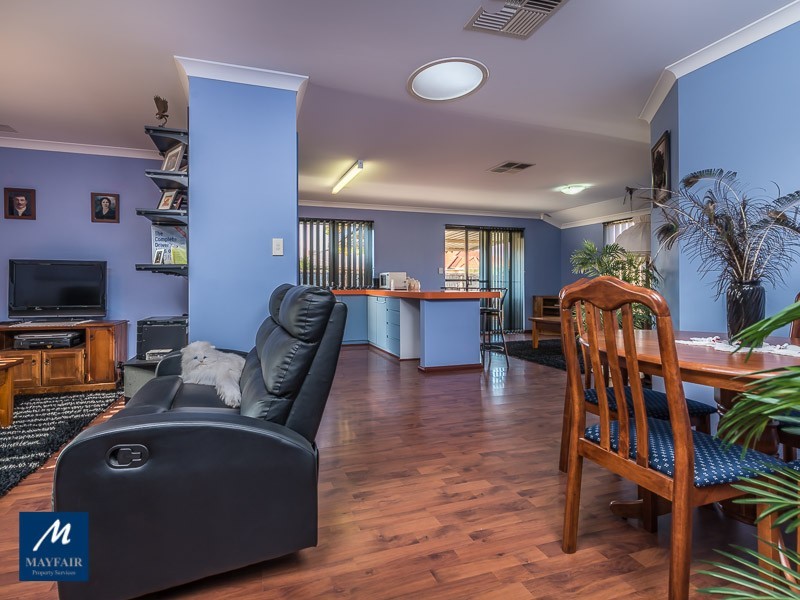 17 Chipping Crescent, Butler WA 6036