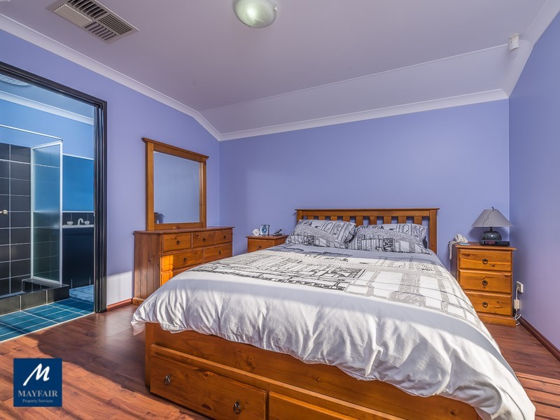 17 Chipping Crescent, Butler WA 6036