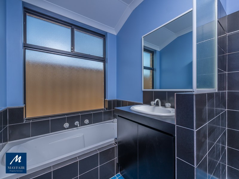 17 Chipping Crescent, Butler WA 6036