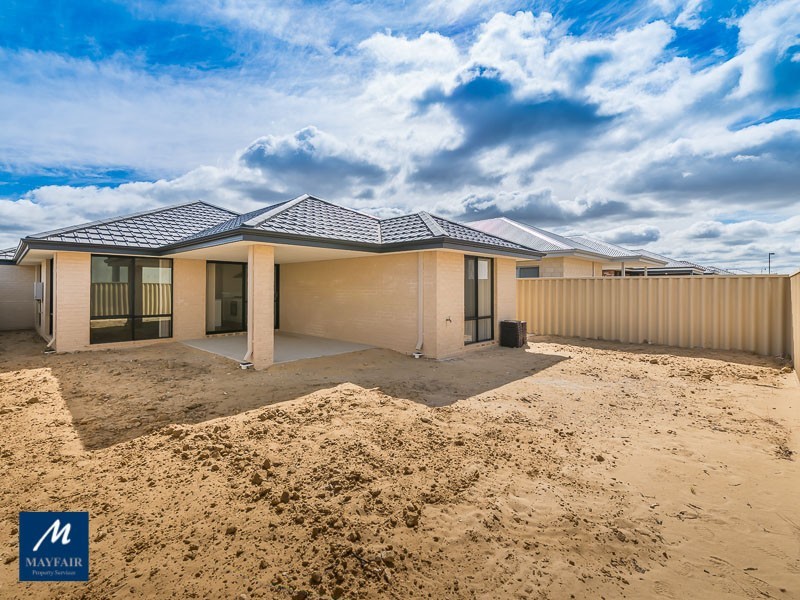 21 Windermere Chase, Butler WA 6036