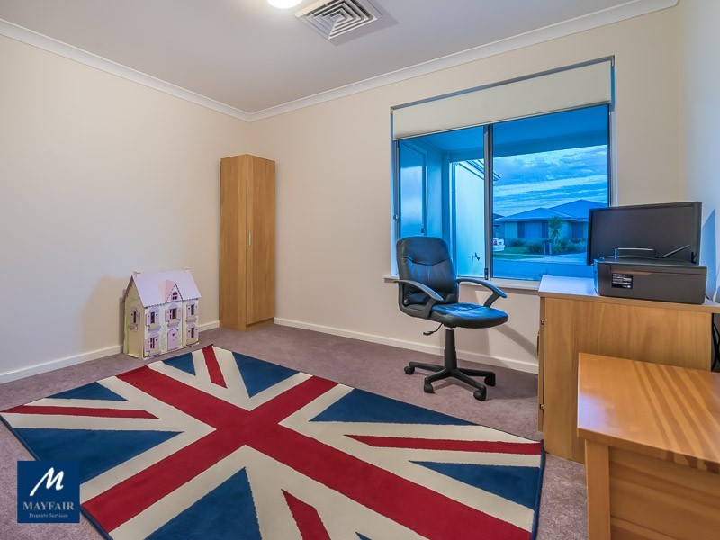 10 Rosegreen Avenue, Butler WA 6036