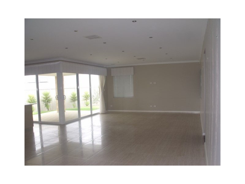 23 Shipmaster Avenue, Alkimos WA 6038