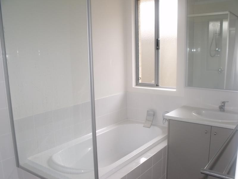 18 Grado Way, Alkimos WA 6038