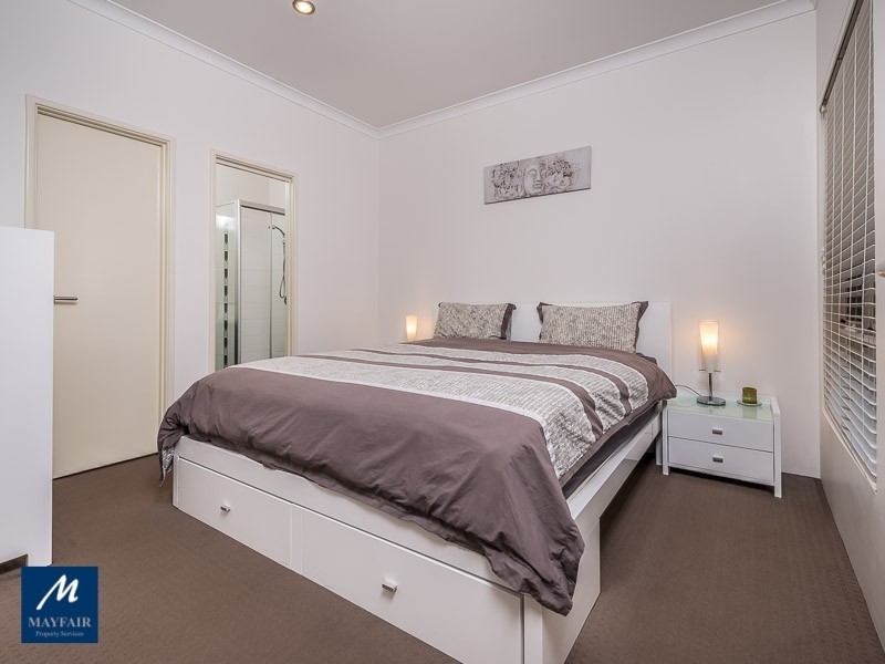 33 Ardara Bend, Butler WA 6036