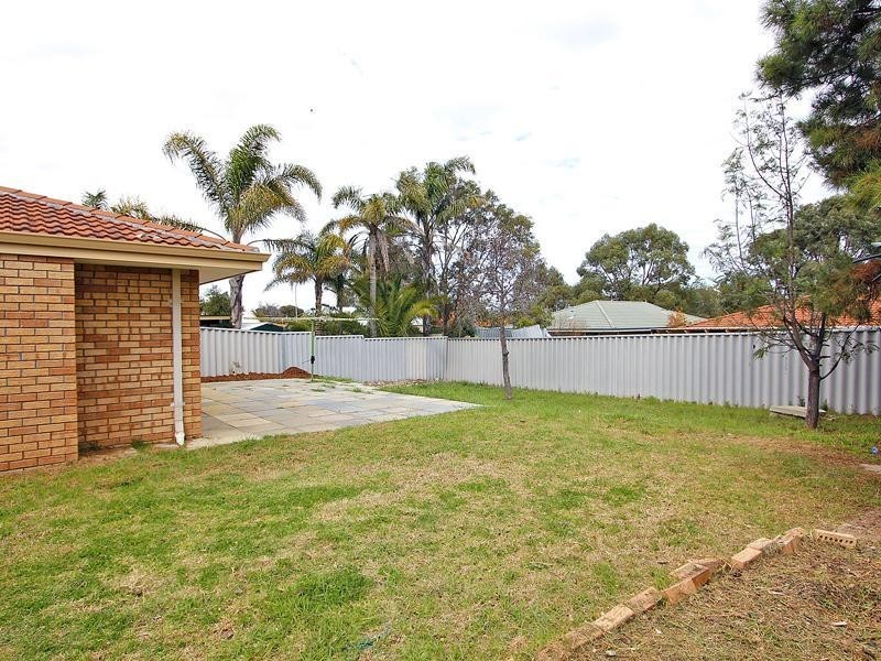 15 Hyland Crescent, Clarkson WA 6030