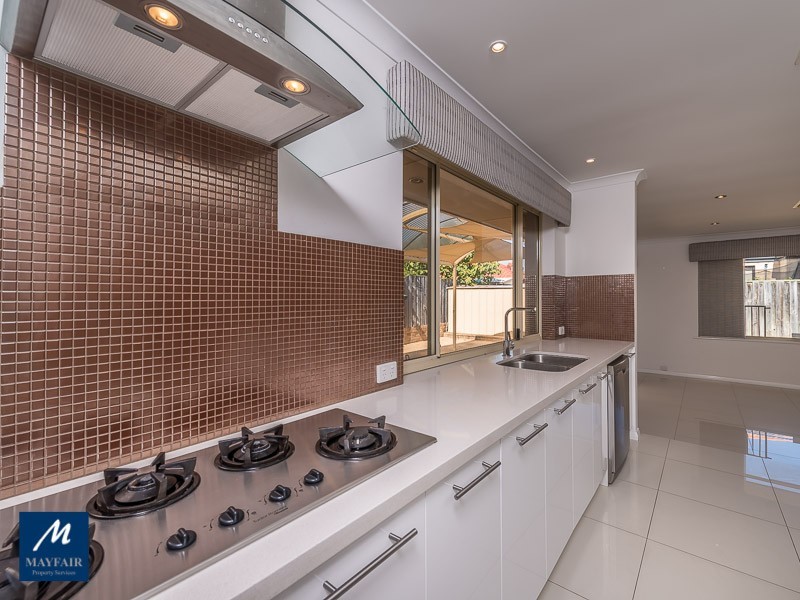 5 Karmoy Place, Mindarie WA 6030
