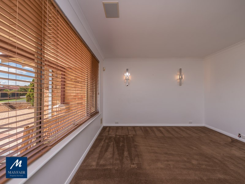5 Karmoy Place, Mindarie WA 6030
