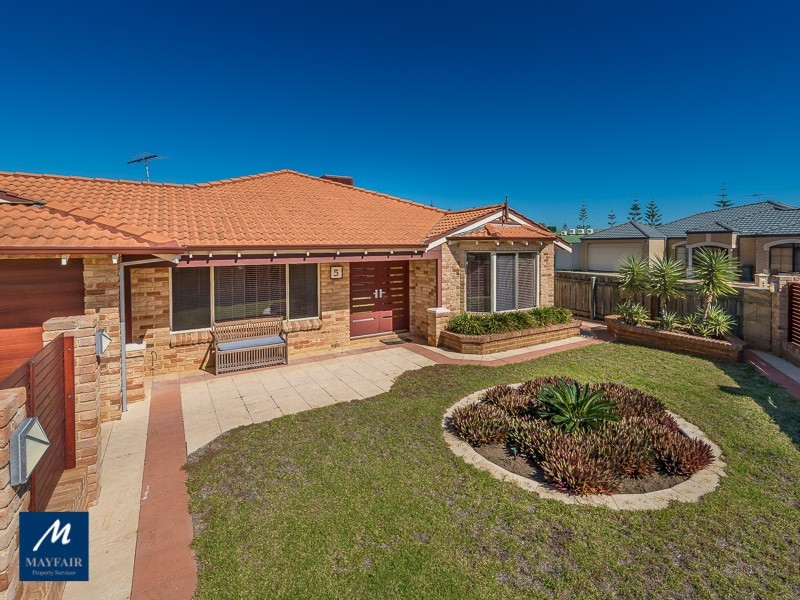 5 Karmoy Place, Mindarie WA 6030