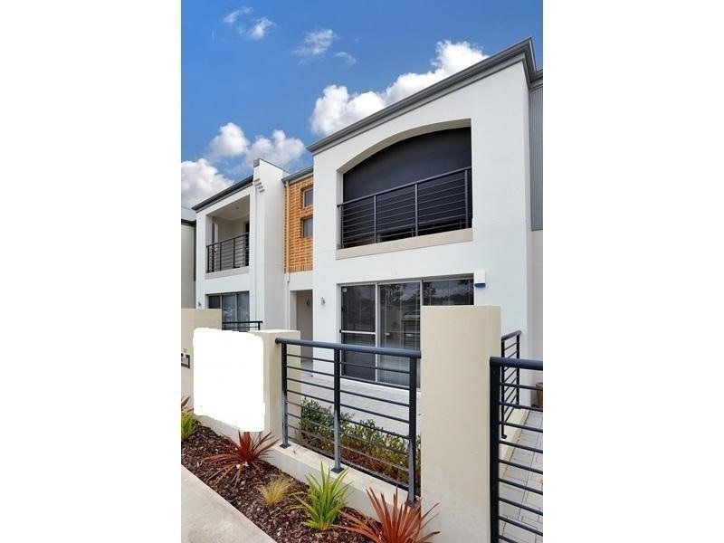 33 Ladera Drive, Clarkson WA 6030